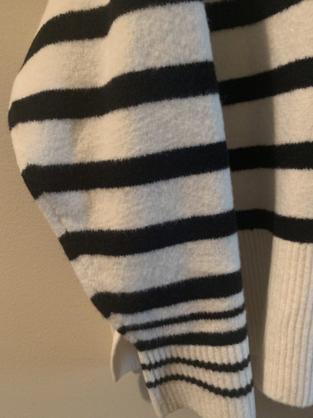 Sweater - Picture 7 of 7